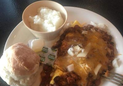 Joel's Chili Omelet